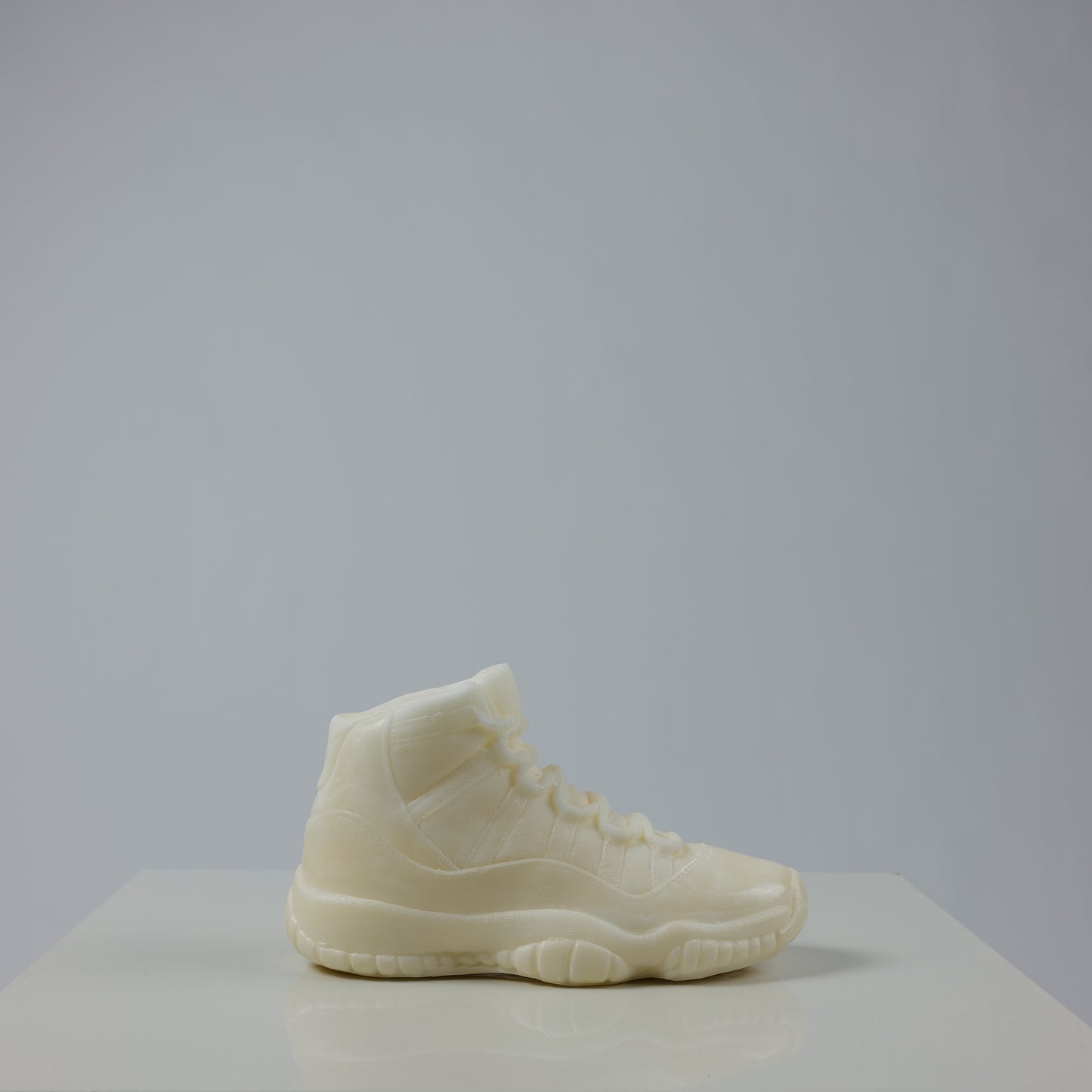 AJ11 CANDLE
