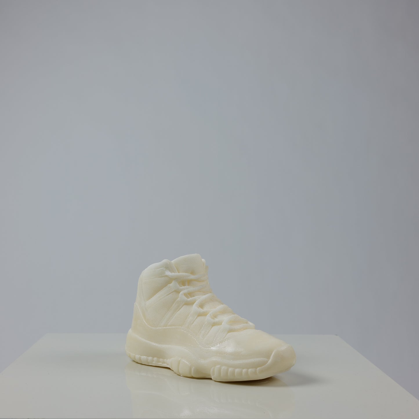 AJ11 CANDLE