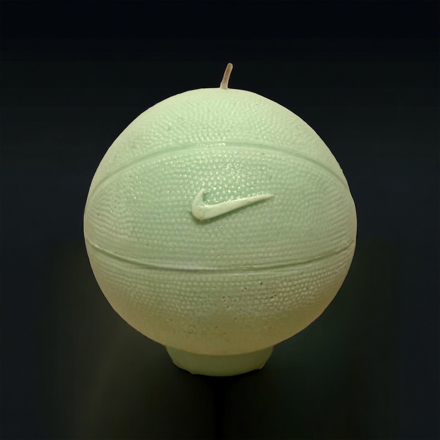 Candle Basket Ball swoosh light green vert clair bougie vegan ballon de basket NBA