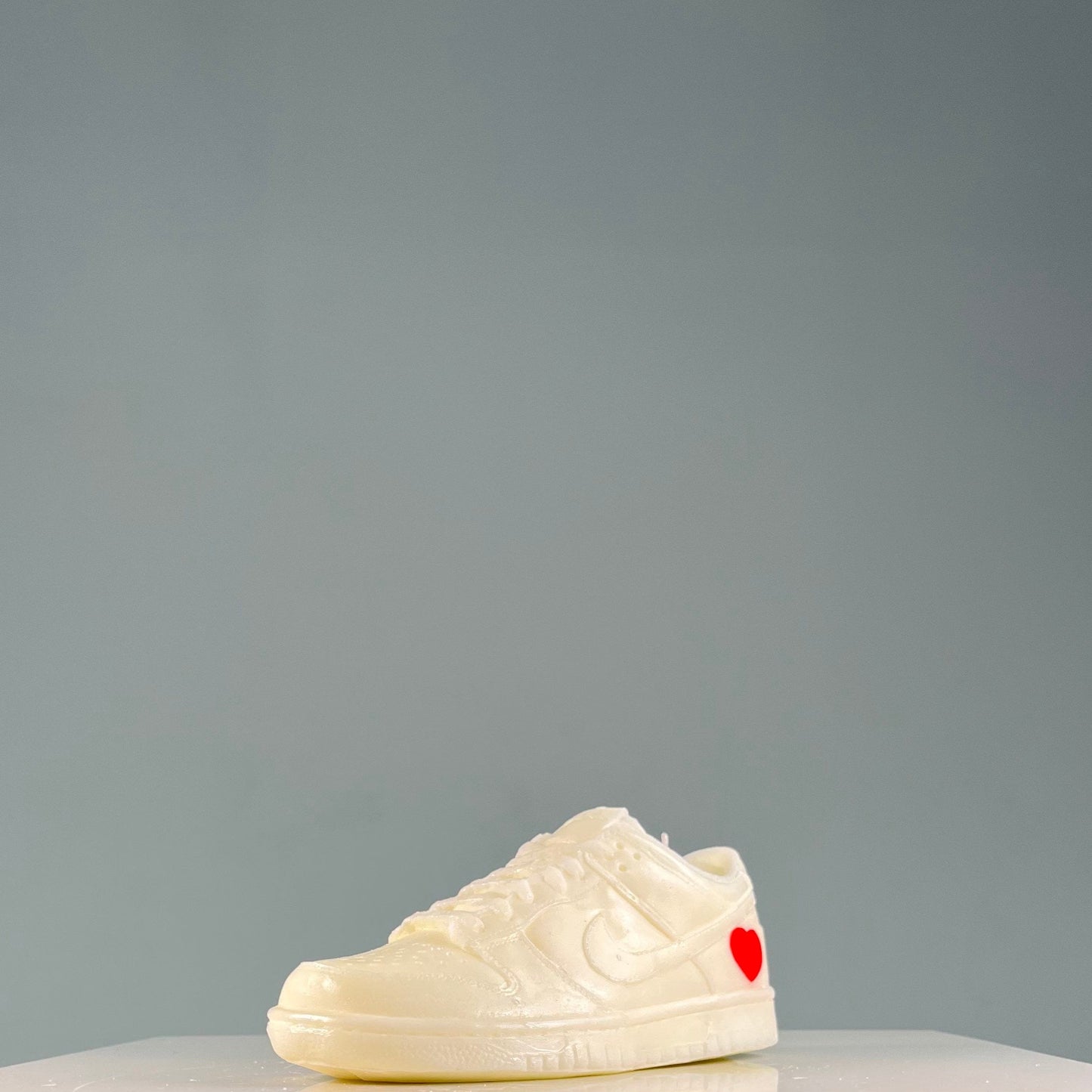 Candle Dunk Low valentine’s day OG Retro Vegan Sneaker Basket 25 cm 10 In Bougie