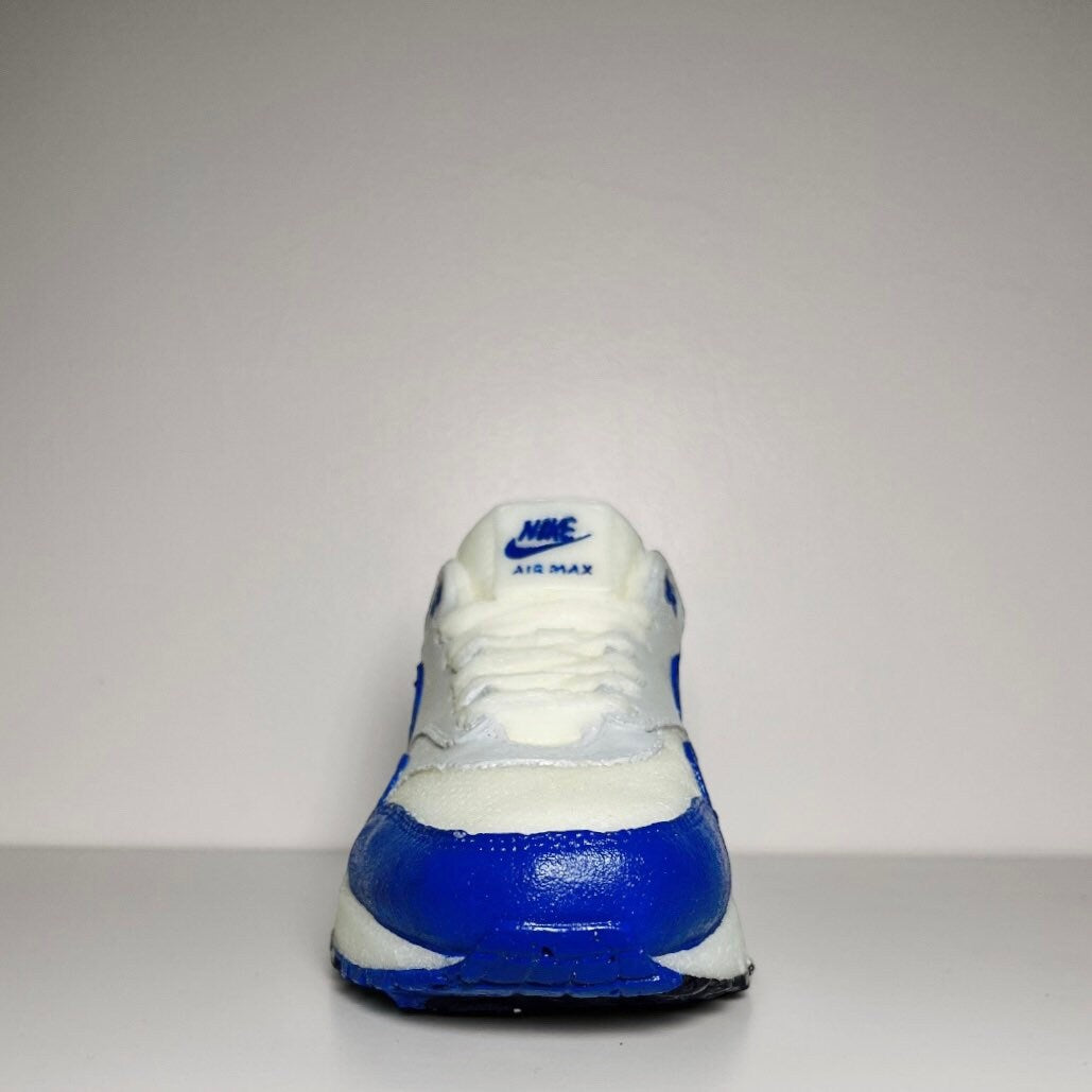 Candle AM1 Fire Royal Custom OG Retro Vegan Sneaker Basket 25 cm 10 In Bougie
