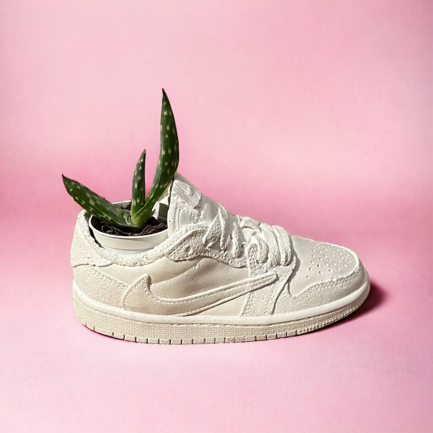 AJ1 Travis Scott planter pot de fleur Low ceramic AF1 sneakers Basket 8 in / 20 cm