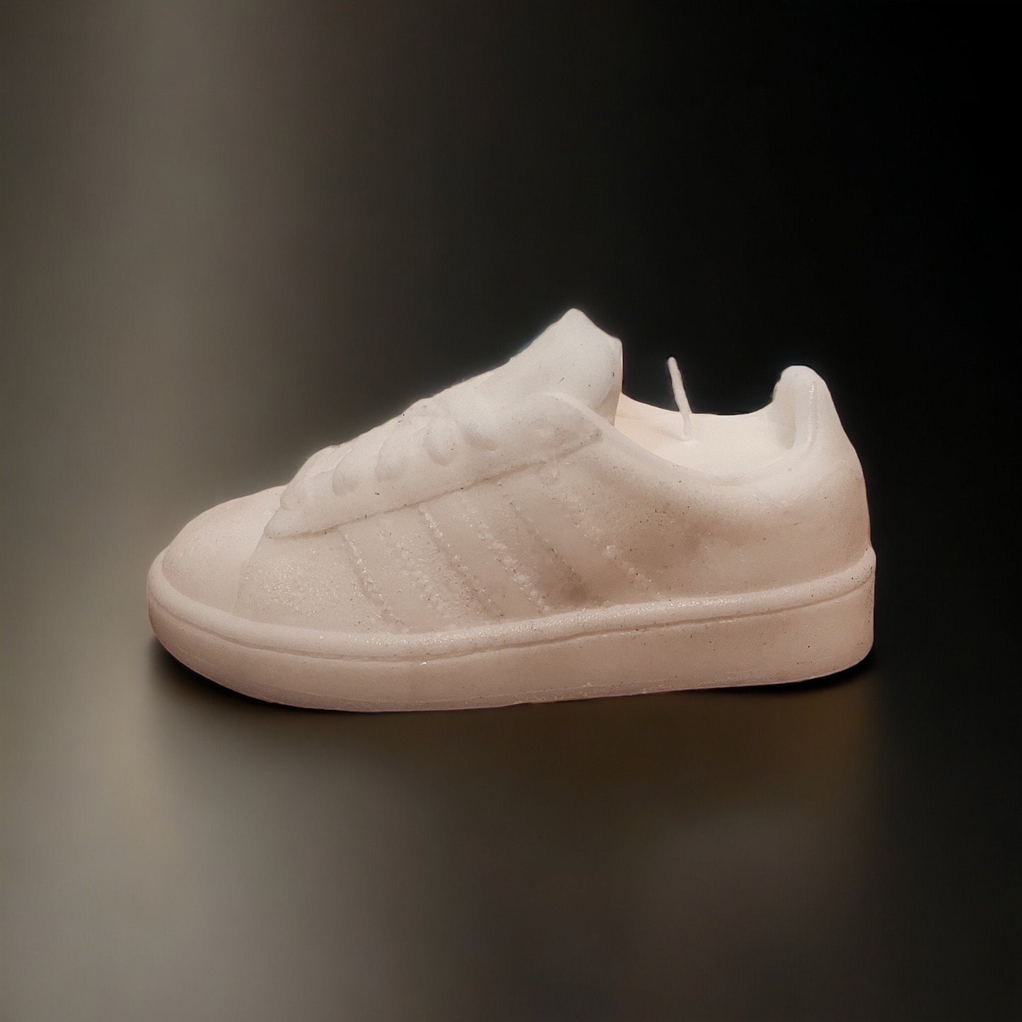 Campus White Candle Vegan Sneaker Bougie Basket 7 in / 20 cm