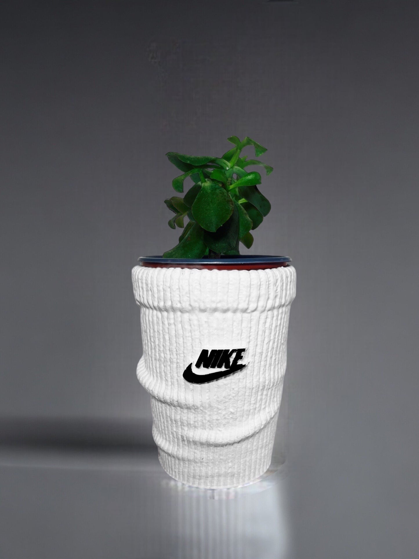 Big Sock planter Swoosh pot de fleur Low ceramic AF1 sneakers Basket 5 in / 13 cm