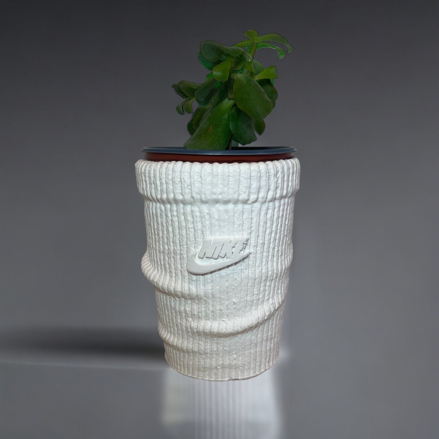 Big Sock planter Swoosh pot de fleur Low ceramic AF1 sneakers Basket 5 in / 13 cm