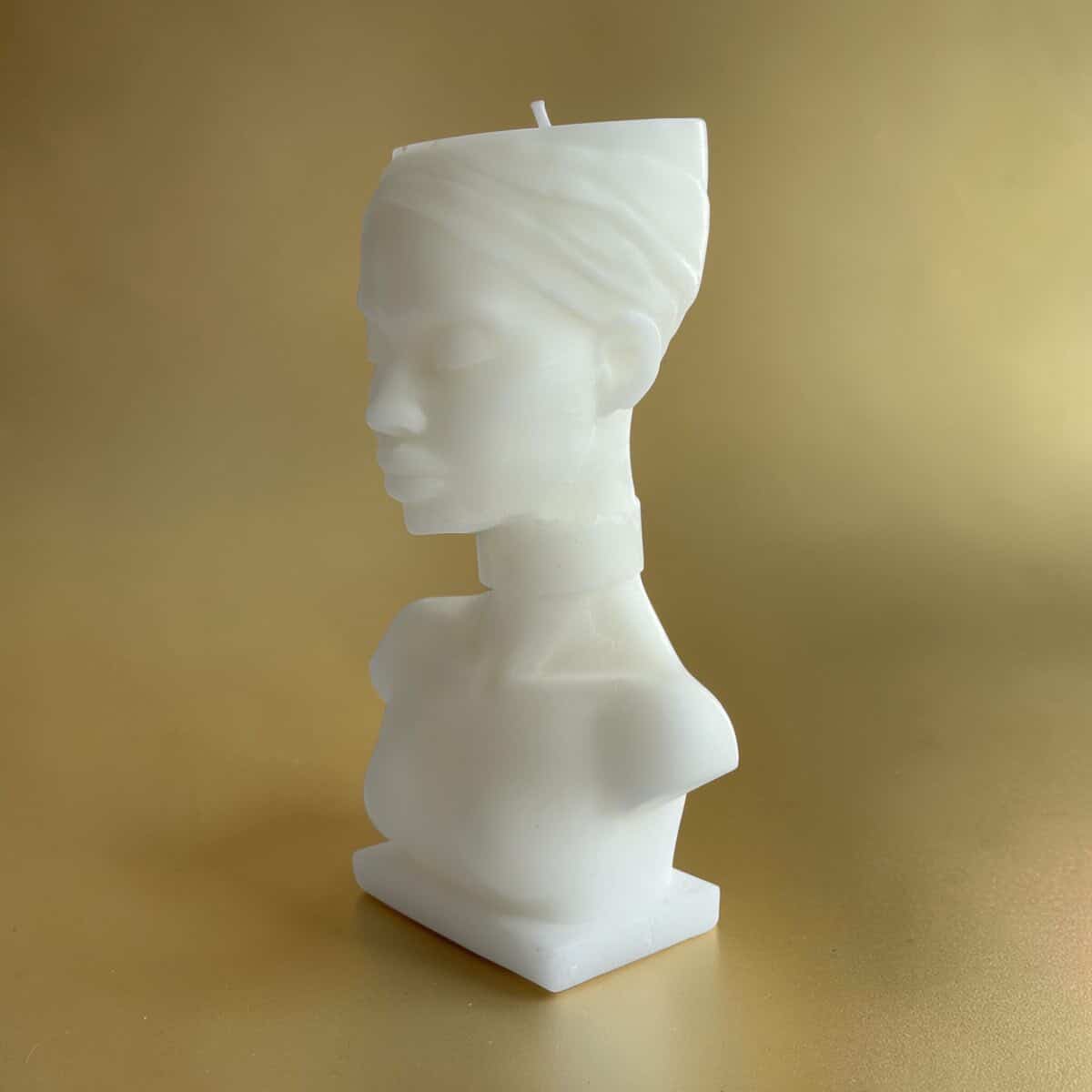 Bougie en forme de buste de femme