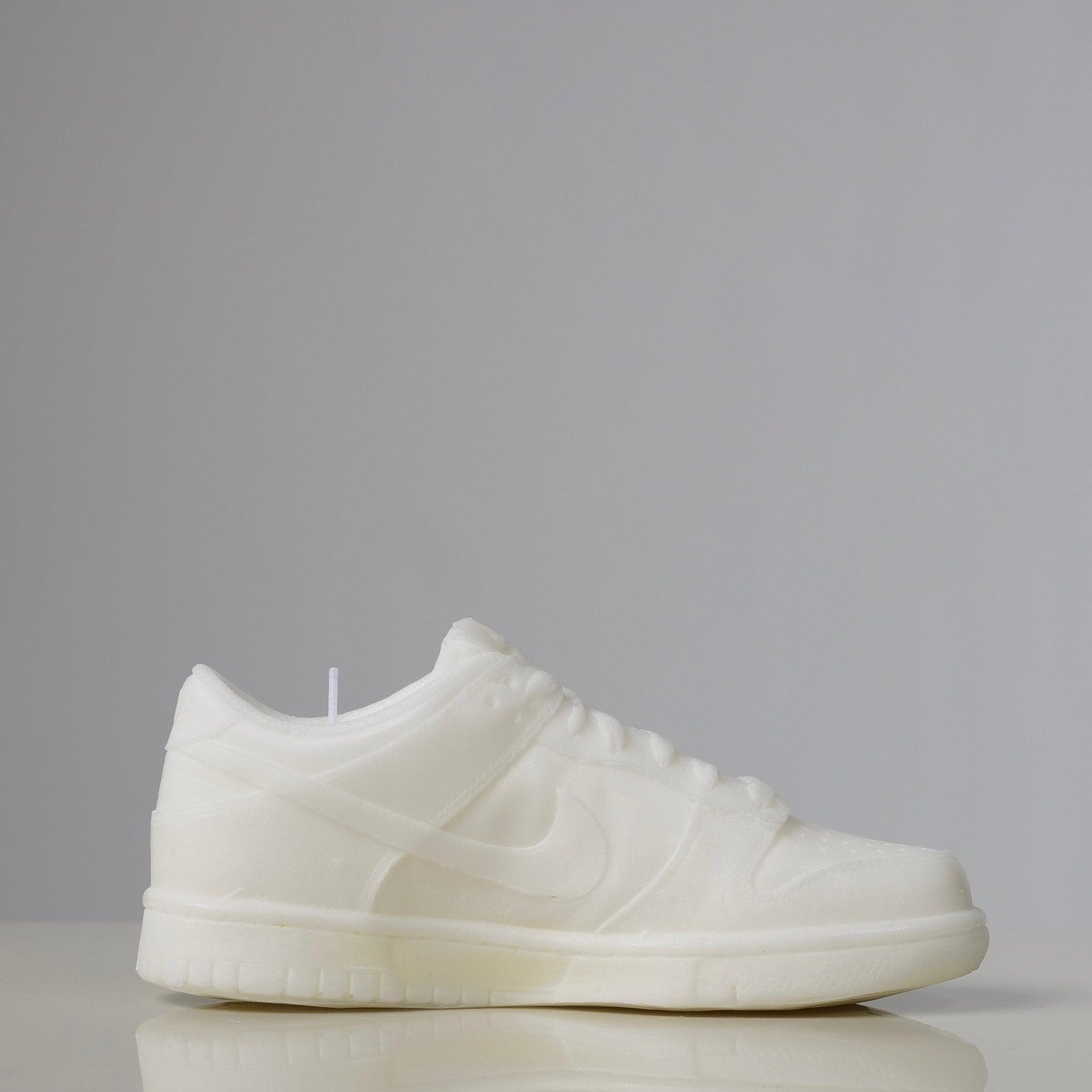 Candle Dunk Low valentine’s day OG Retro Vegan Sneaker Basket 25 cm 10 In Bougie