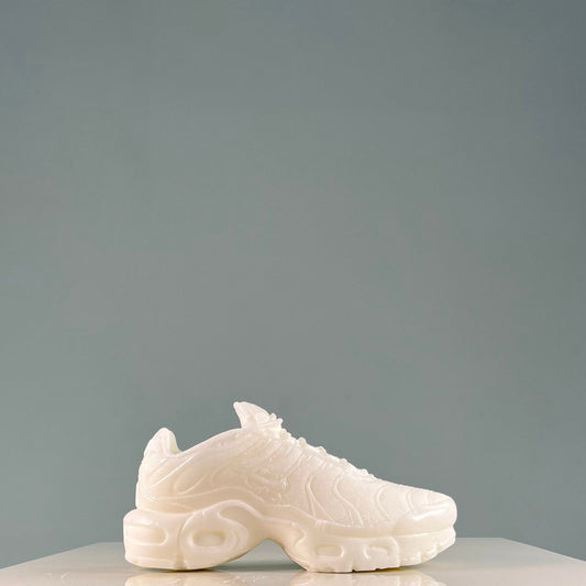 Bougie Air Max Plus TN Requins 7,5 In 20 CM Candlkicks Candle
