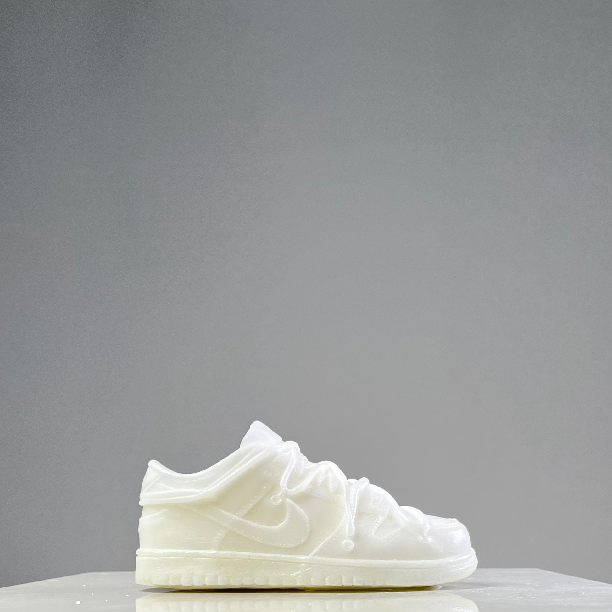 Candle Dunk Low Off White Og Retro Vegan Sneaker Basket 25 cm 10 In Bougie basket