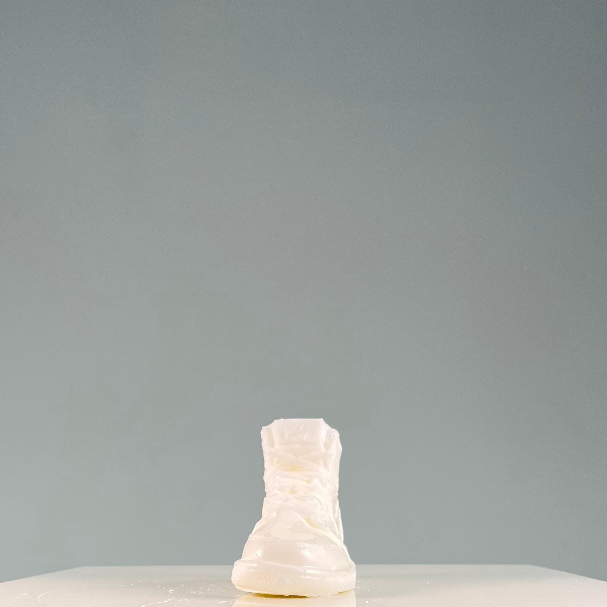 AJ1 OG Hi High Low Triple valentine’s day White Baby Candle Vegan Sneaker Bougie Basket 7,5 in