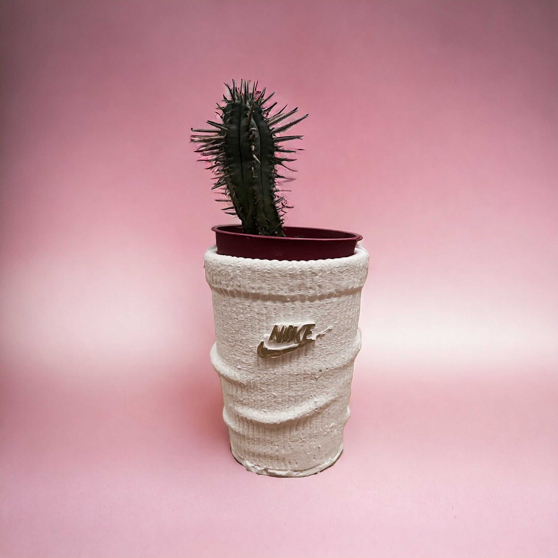 Sock Mini planter gold swoosh pot de fleur Low ceramic AF1 sneakers Basket 3.5 in / 9 cm